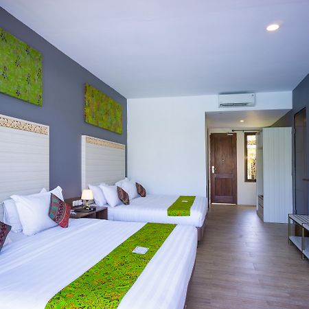 Grand Harvest Resort & Villas Banyuwangi  Buitenkant foto