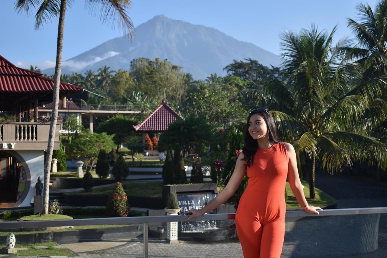 Grand Harvest Resort & Villas Banyuwangi  Buitenkant foto