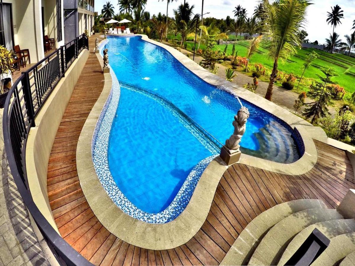Grand Harvest Resort & Villas Banyuwangi  Buitenkant foto
