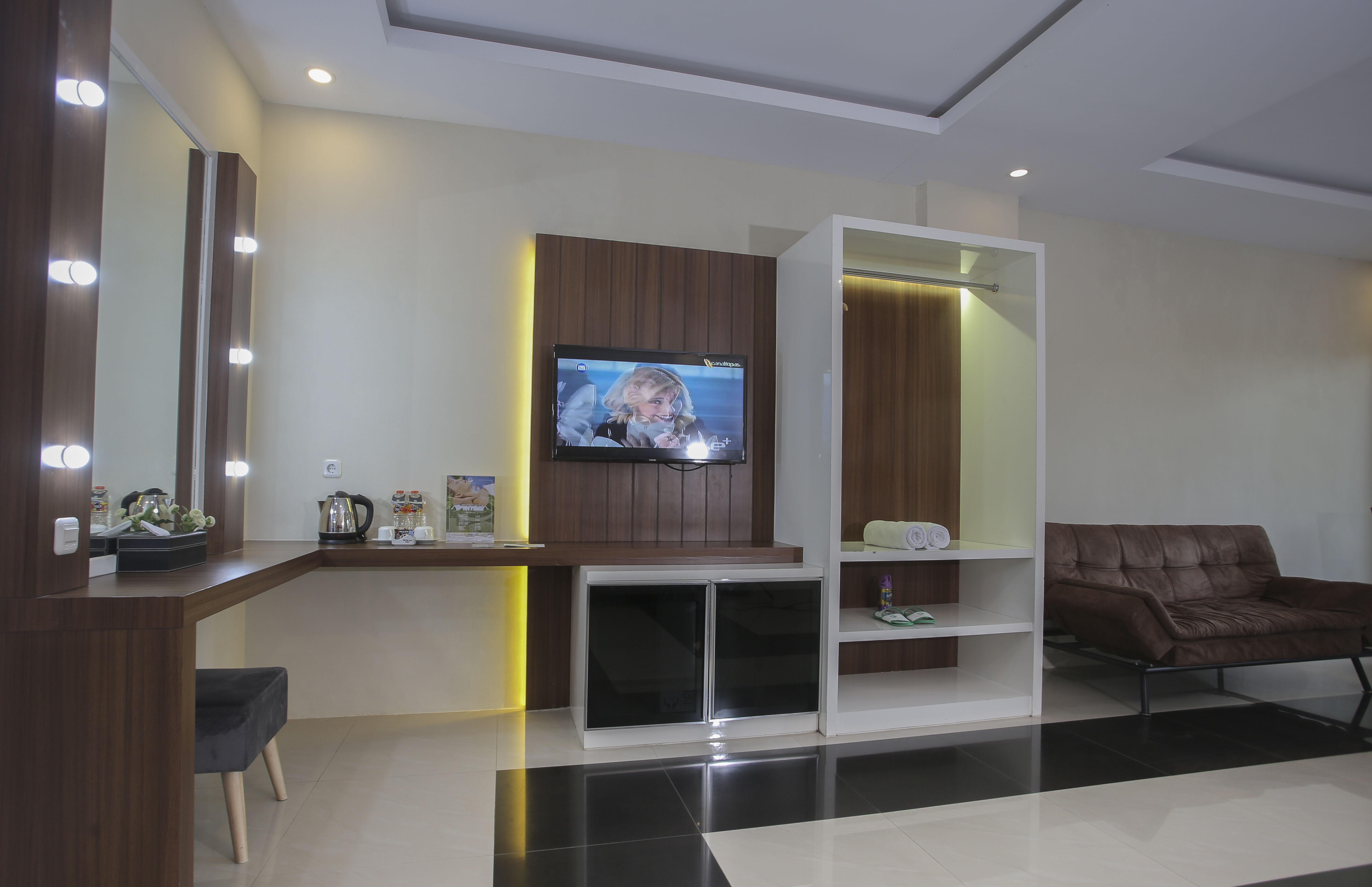 Grand Harvest Resort & Villas Banyuwangi  Buitenkant foto