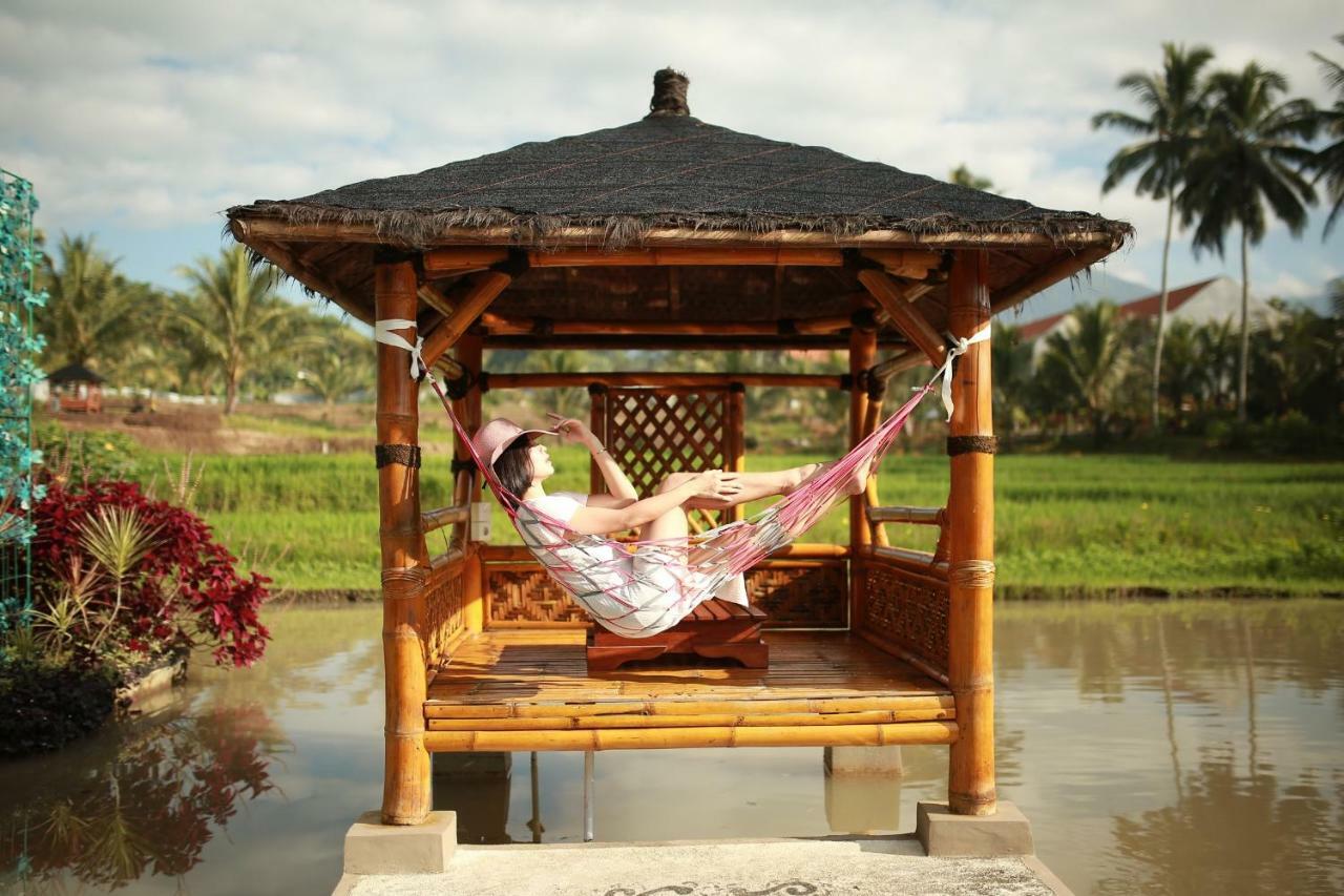 Grand Harvest Resort & Villas Banyuwangi  Buitenkant foto