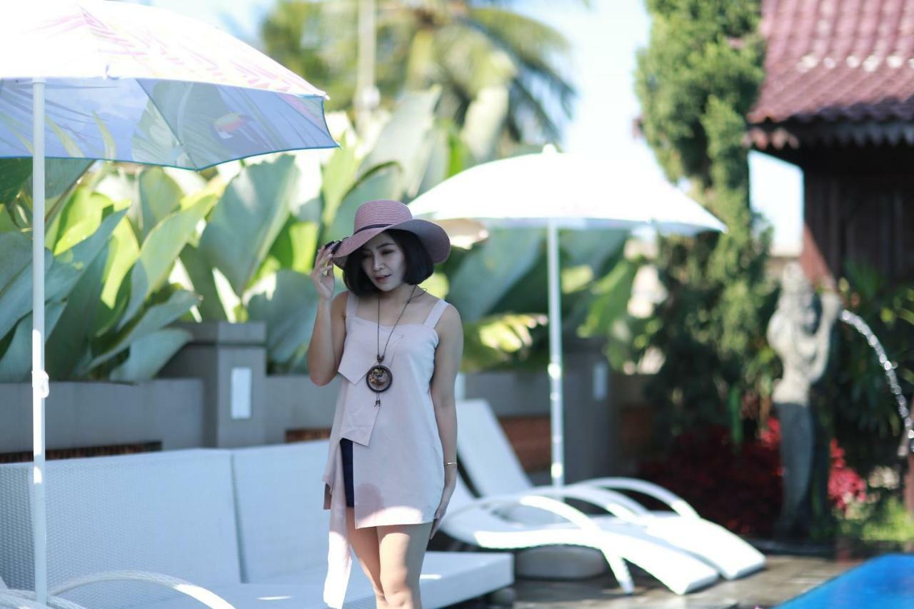 Grand Harvest Resort & Villas Banyuwangi  Buitenkant foto
